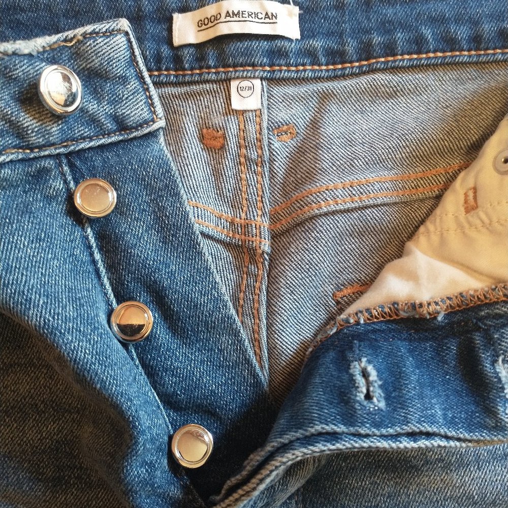Good American  jean shorts